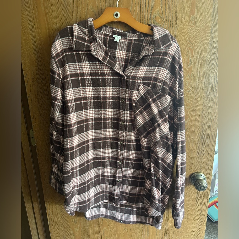 Aerie flannel button down shirt